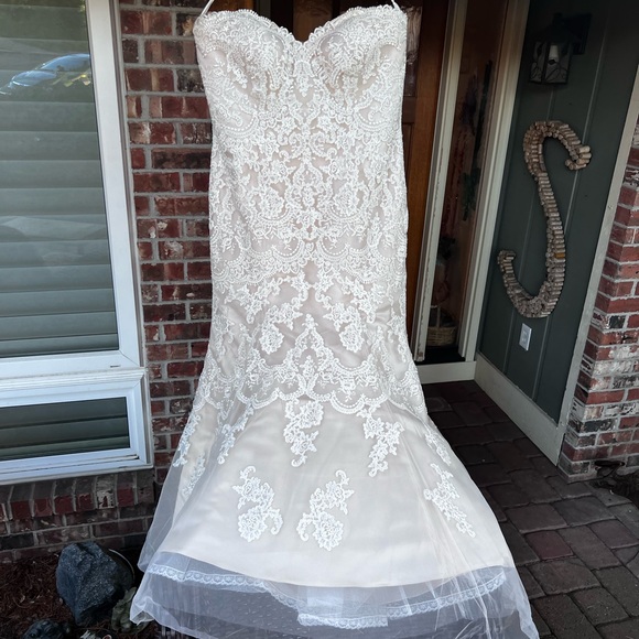 Allure Bridals Strapless Bridal Dress (Style W383) - Picture 4 of 9